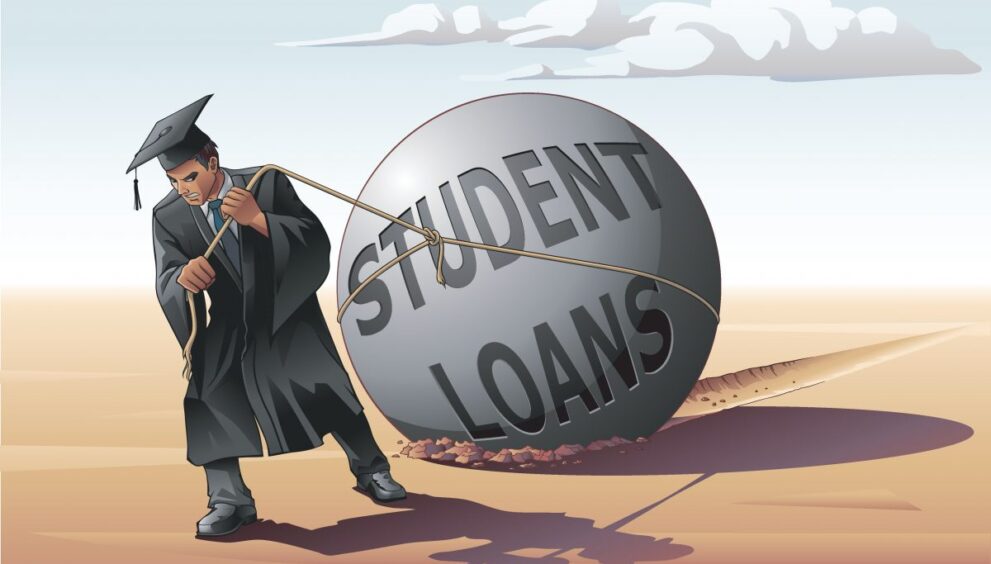 The Benefits and Drawbacks of Taking Out Student Loans